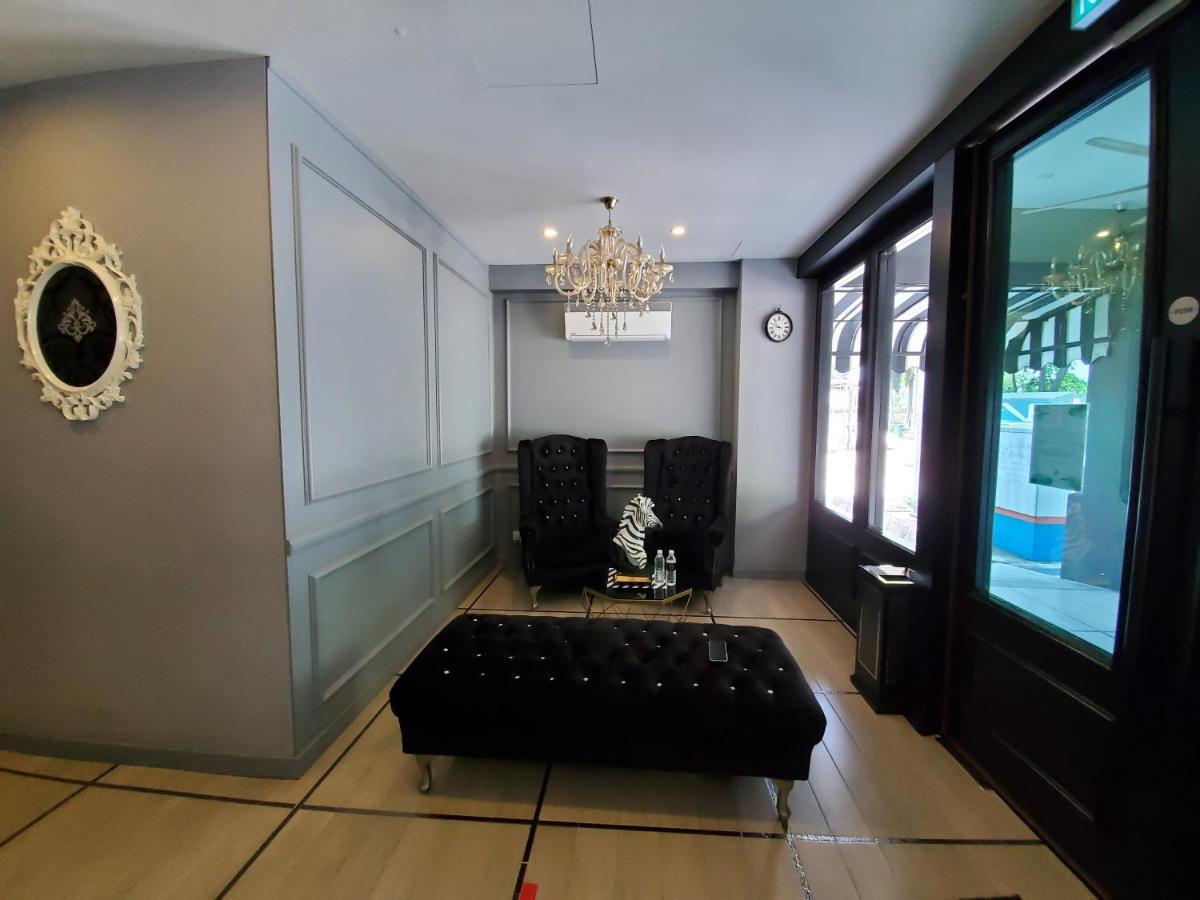 Apex Boutique Hotel @ Bandar Sunway Petaling Jaya Dış mekan fotoğraf